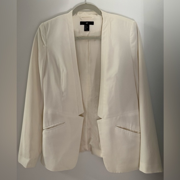 H&M Jackets & Blazers - Ivory Open-Front Women's Blazer